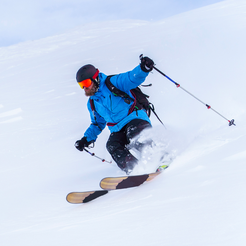Pratiquez le ski de piste proche du Lac de Saint-Point